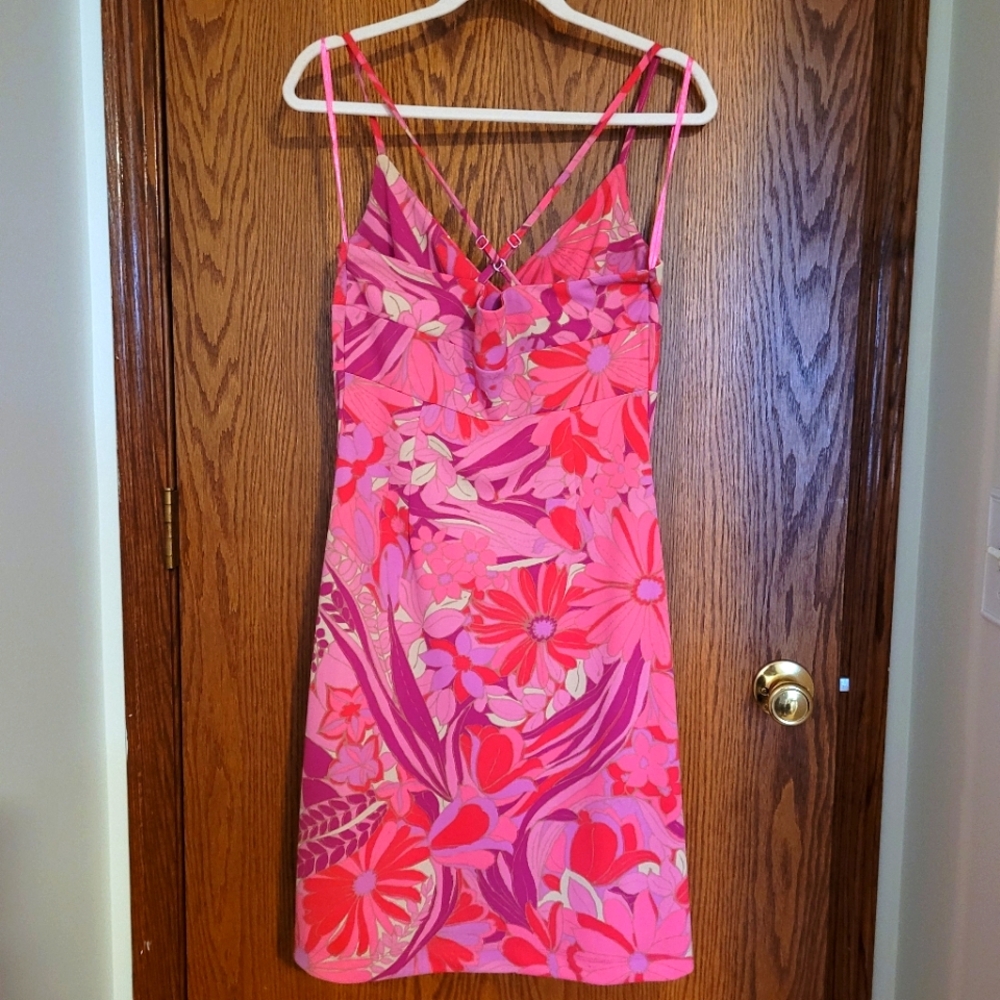 NWOT/ EXPRESS  T-STRAP DRESS